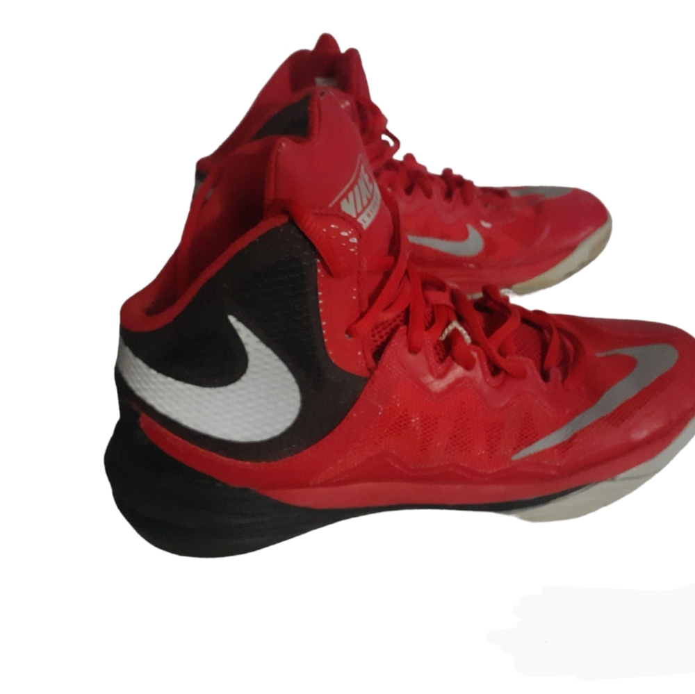 NIKE Prime Hype DF II  Youth Size 6 Black Red  Grey Basketball Shoes